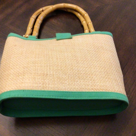 NWOT Lilly Pulitzer purse - Picture 4 of 10